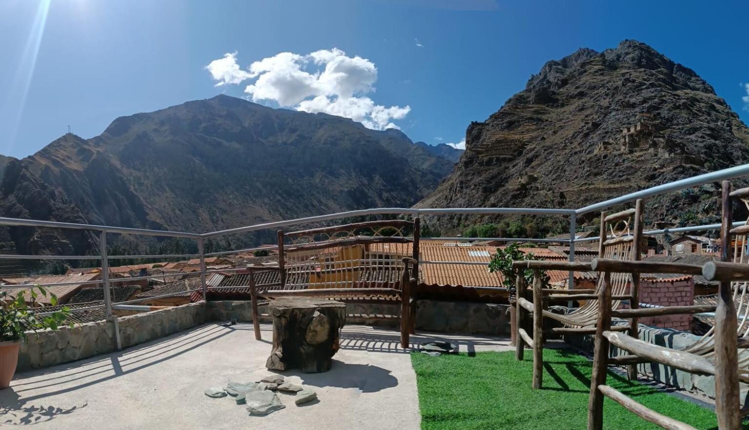 Intikilla Hostal Ollantaytambo Eksteriør billede