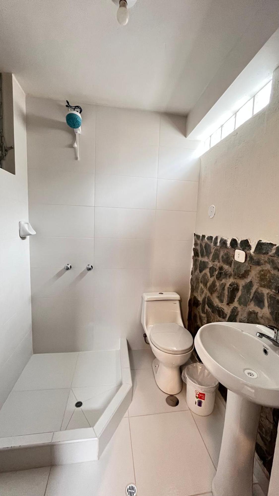 Intikilla Hostal Ollantaytambo Eksteriør billede